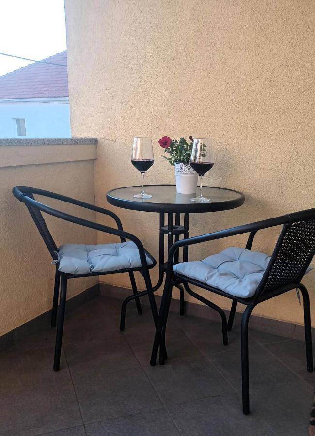 Studio Apartman Casper Zadar Buitenkant foto